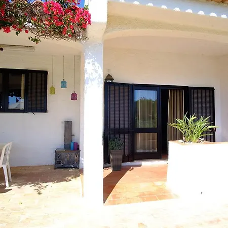 V6 Morena Сasa de vacaciones